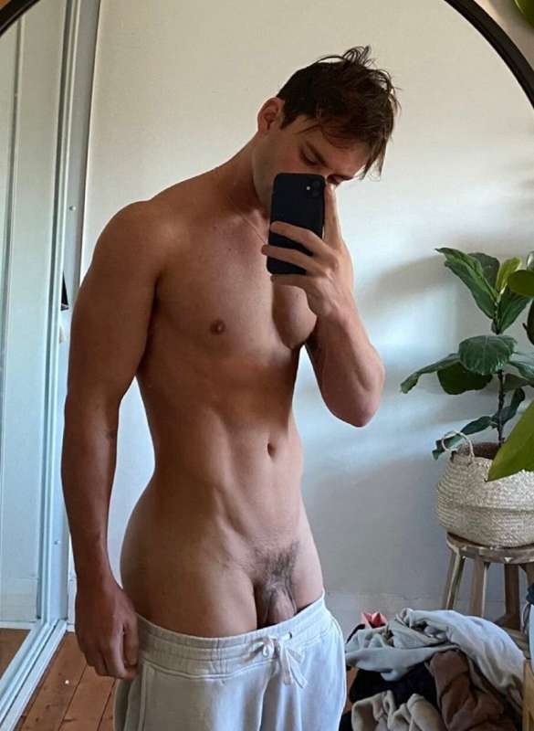 jerk off, gym, jerk off, sleep, jerk off…. repeat