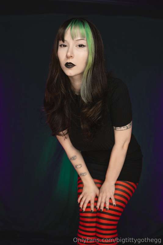 1366x2048_c56bb88d331678b758dce7327126f3c2.jpg