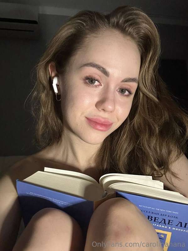 I’m reading 'The Body Keeps the Score' by Bessel van der Kol..