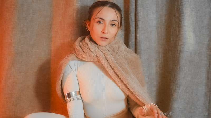 Padme geonosis outfit part 1 <3  11
