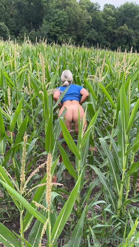 Tall enough to get lost in……😏😈