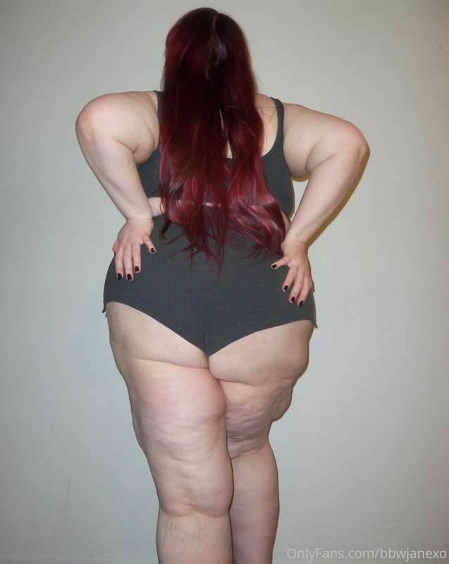 This is one of my favorite little outfits to wear around my .. 1