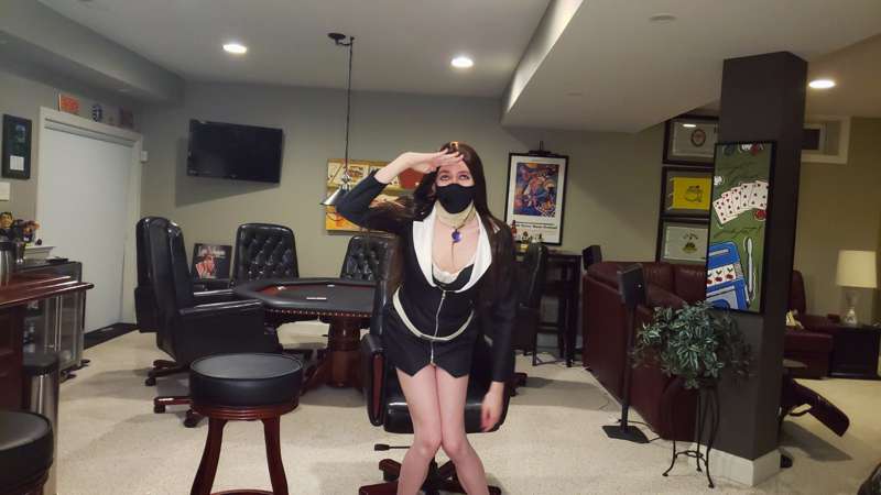 And here's part 2 of the Mia Fey set! This one made me feel .. 33