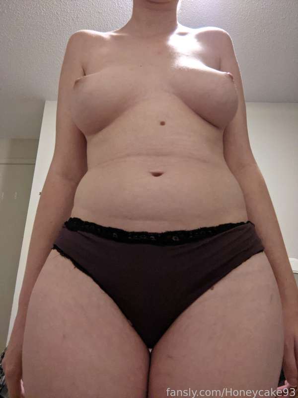 Honeycake93 - Fansly - 28 Sep, 2021