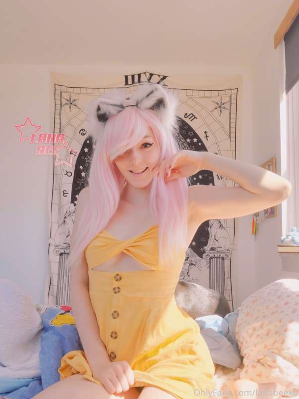 hewwo! here's todays outfit :3 luv u