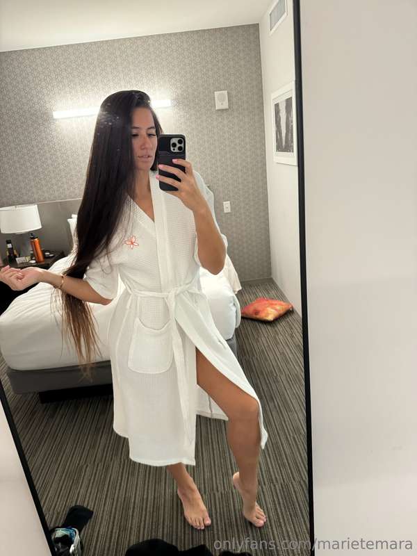 can I give you room service 