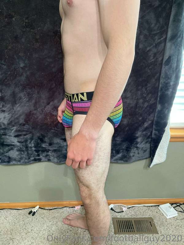 Andrew Christian looks pretty good on me! Set 4 2