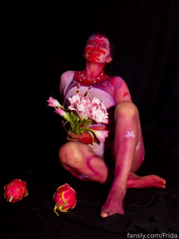 Frida - Fansly - 24 Jul, 2022 12
