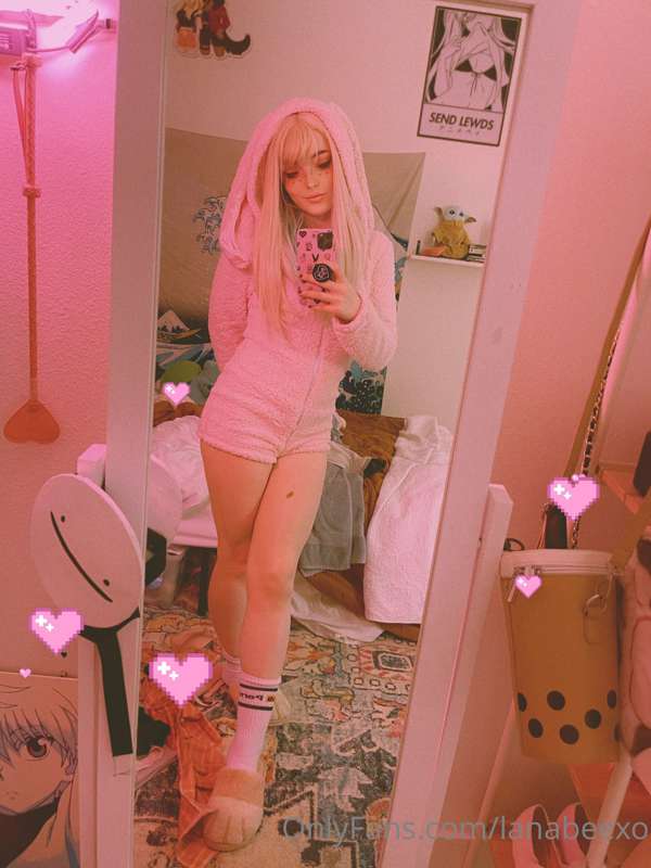 This is for those of u who liked my little bunny outfit on t..