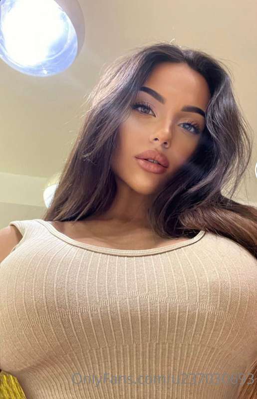 Kiss my lips 🫦