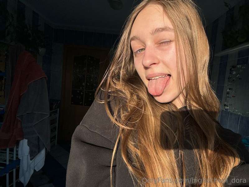 With the sunlight playing around me, I take selfies and show..