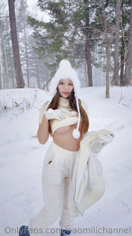Outdoor Photos that appeared in the trip video✈️☃️🔞
旅行動画に登場し.. 15