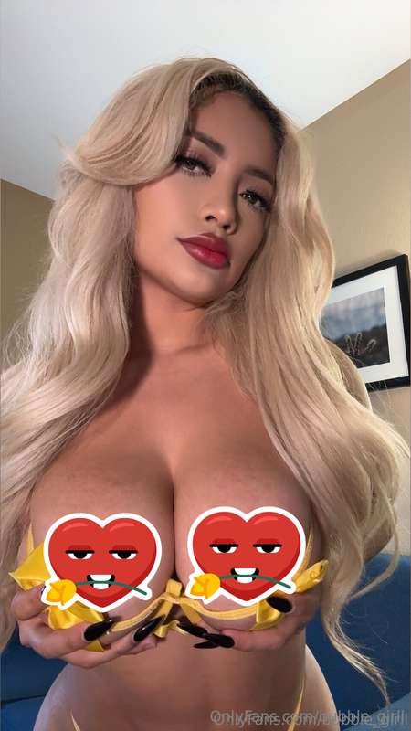 Titty bundle of me on sale! 🍒  Dm me “Tits” if you’d like to..