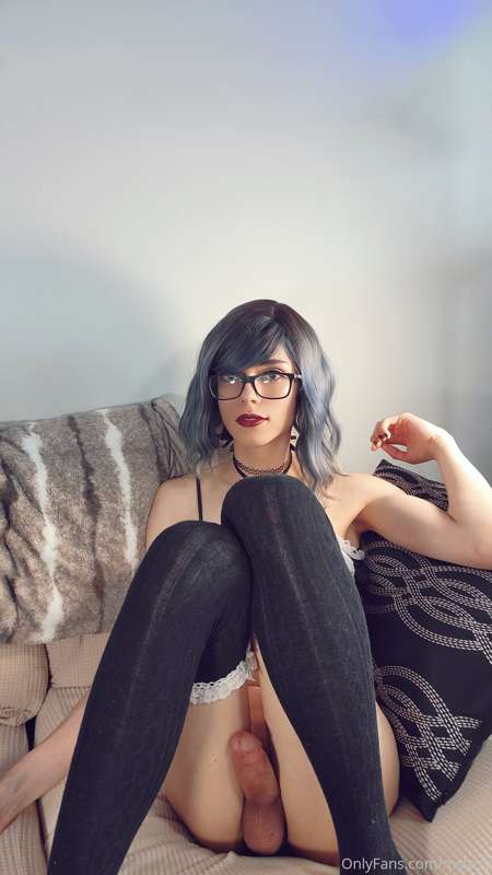 Take me out to eat then eat me out pls cx 2