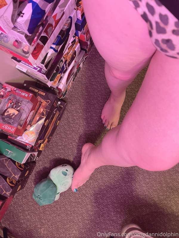 Just had those flippers done 🐬 2