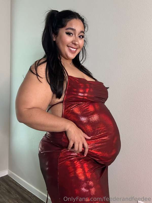 Fuuucck I need someplace to wear this to pronto! My feeder p.. 5