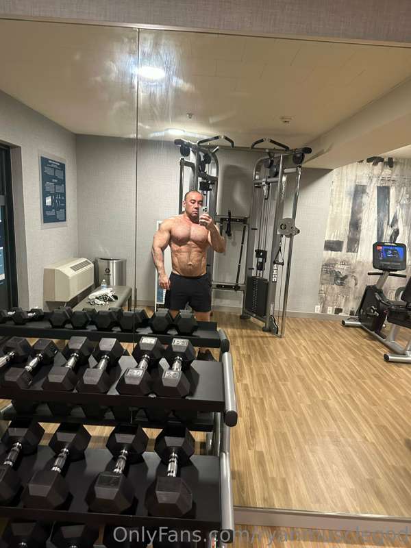 Ryanmusclegod - Onlyfans - 23 Mar, 2023