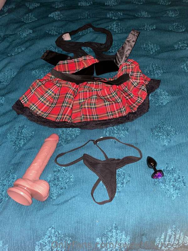 😏 who wants to see me use this?   Ps. I’ve never used a butt..