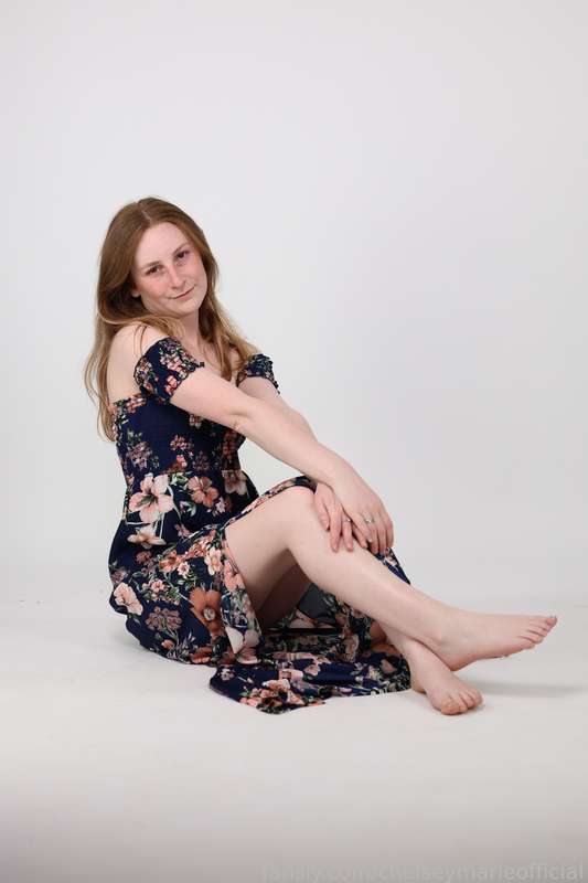 Chelseymarieofficial - Fansly - 06 May, 2025 47