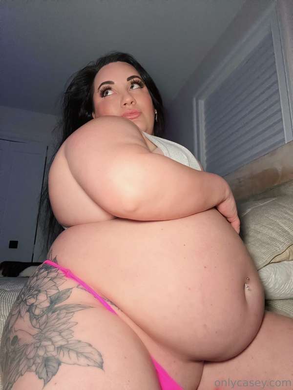 I want to gain 8lbs this week. Who’s helping? 😍🐷 think I can.. 1