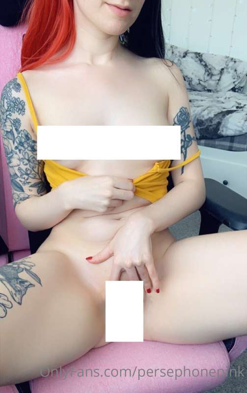 A little bit of everything. Ass, tits, feet, pussy, asshole.