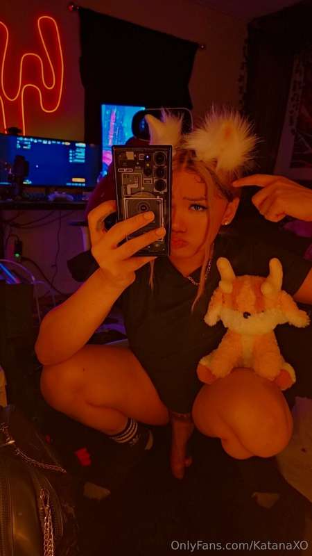 Teaser pleasers 😈🍑💕✨️ 3