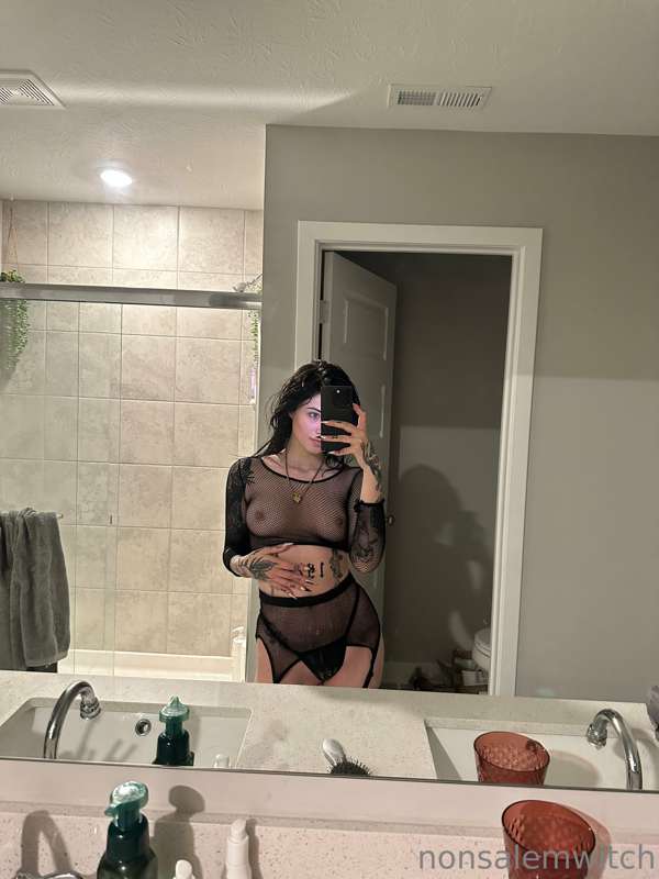 🥀 1