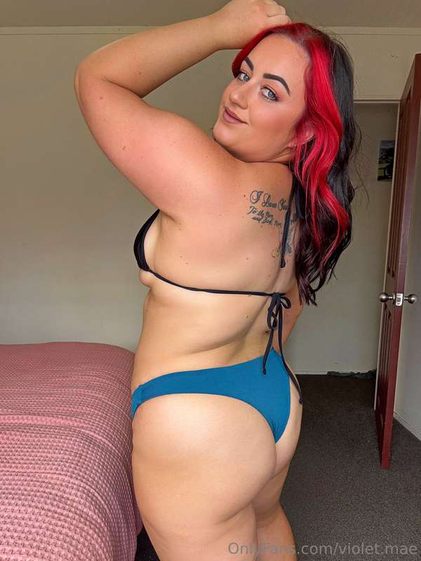 Violet.Mae - Onlyfans - 28 Nov, 2024