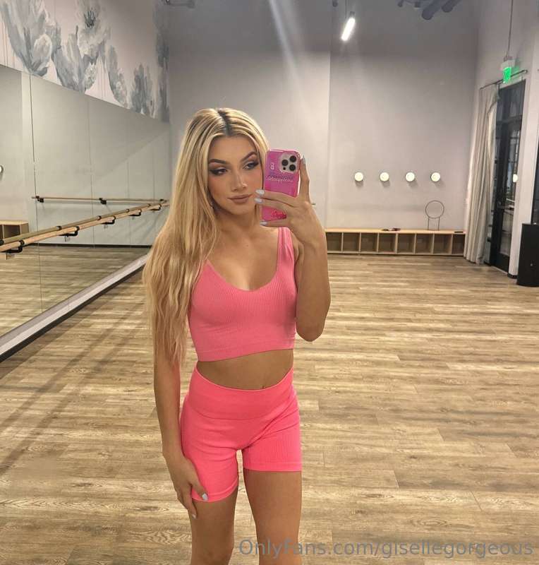Would you flirt with me at the gym???