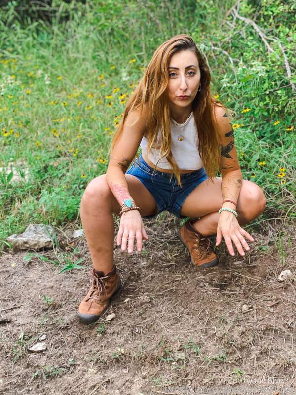 Zoebytheriver - Fansly - 06 Sep, 2021 4