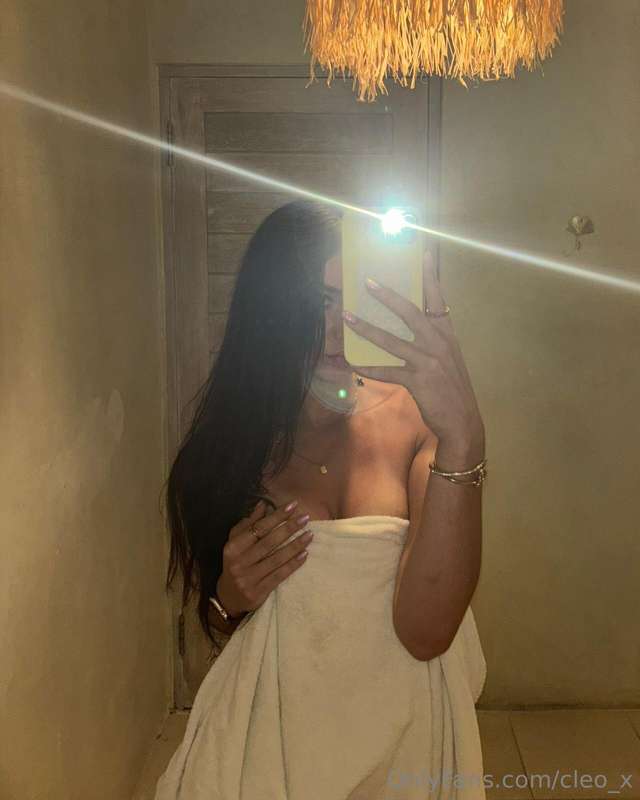 I lovee tanlines🤭🤭