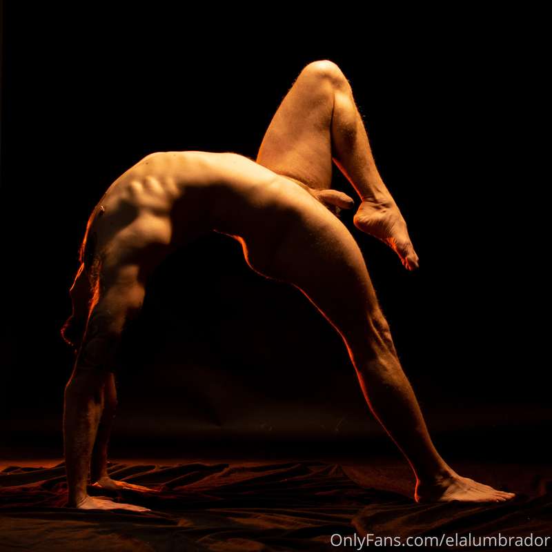 Photoshoot. Yoga. Model: @nakedyogamen 4