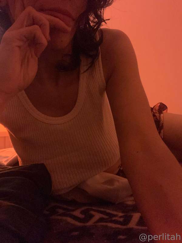 Ready for bed 
Do yo wanna join me? 🔥