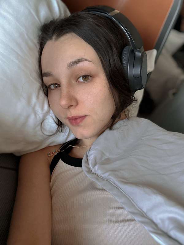 Let’s sleepily make out on this bed when everyone else is as.. 1