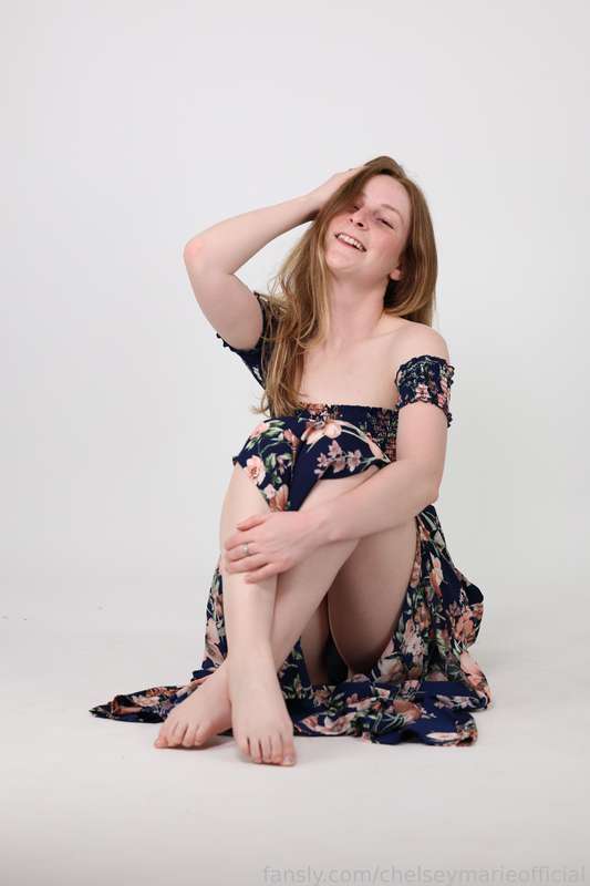 Chelseymarieofficial - Fansly - 06 May, 2025 35