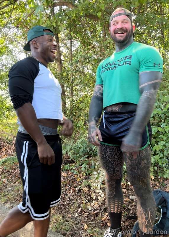 I’ve got 4 insanely hot videos with this mega stud 🥵 3 slopp.. 5