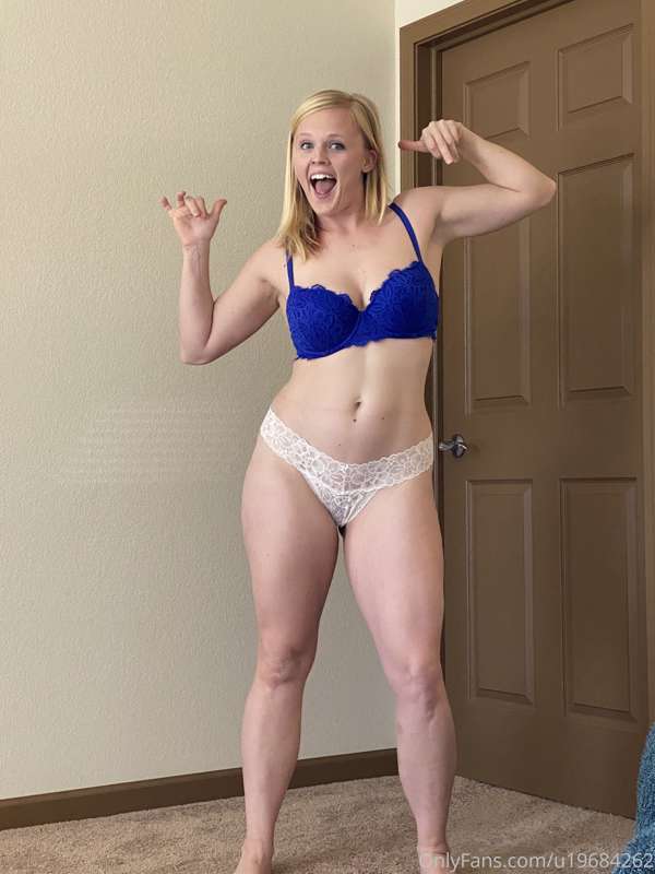 ‪I’m heading online in 30 mins! I’ve had such a good morning..