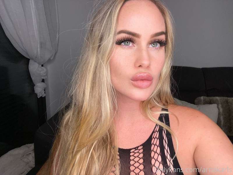 Kiss me babe 💋