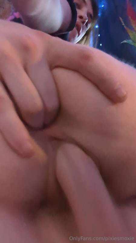 Pixiesmoxie - Onlyfans - 22 Mar, 2024