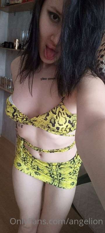 You can use me as your own toy🍌😈
