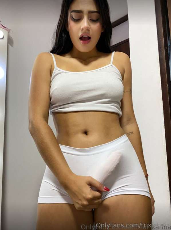 🔥FREE SUB🔥@official_karina IS WET RIGHT NOW💦👅 My girl @offic..
