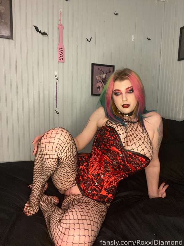 Roxxidiamond - Fansly - 02 Jun, 2024 62