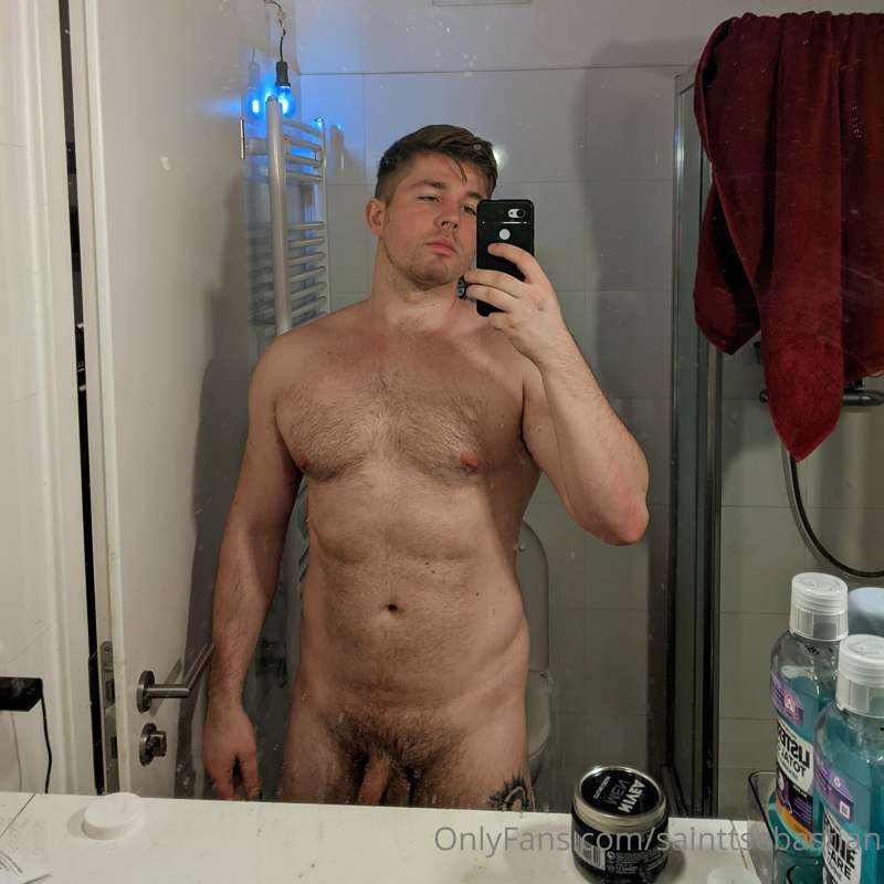 I'm trying to figure out what I look like. Any ideas?