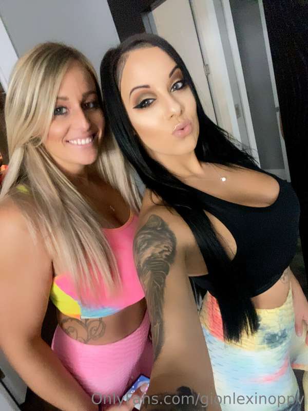 Good MORNING from @paris4a_knight and I XoXo 1