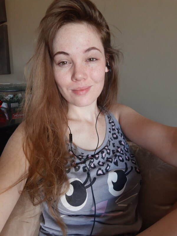 Morning y’all! Lazy Saturday!! Sent out customs to those tha.. 3