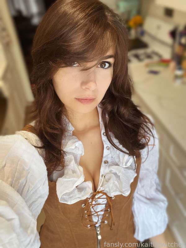 Kaitlinwitcher - Fansly - 27 Oct, 2023