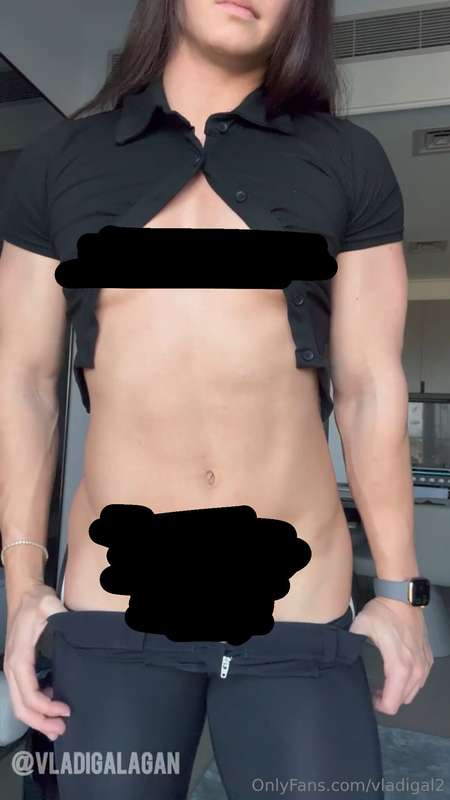 who can help me to take my pants off completely?👅 P.S. I pro..