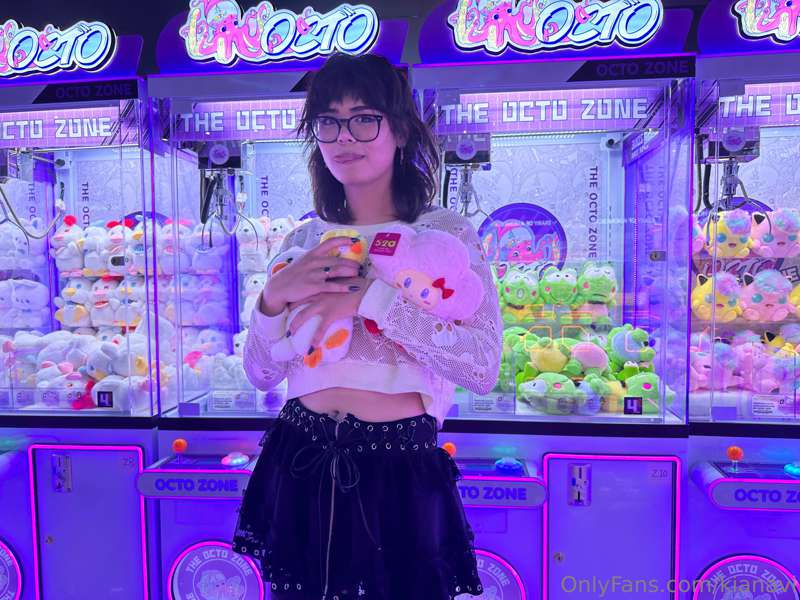 I just got back from the arcade!!! Here are some pics I took.. 2