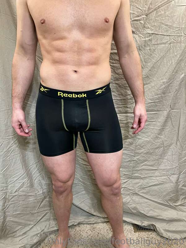 Hot and sexy muscular soldier! 6