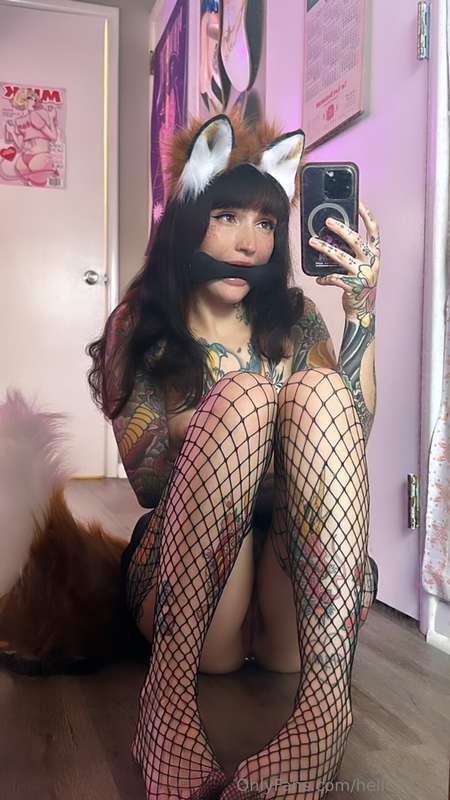 Happy Moanday!! POV: you’re trying to domesticate a sassy fo.. 2